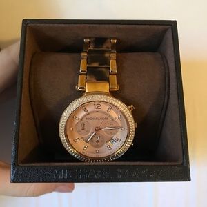 MICHAEL KORS Tortoise and Rose Gold Watch